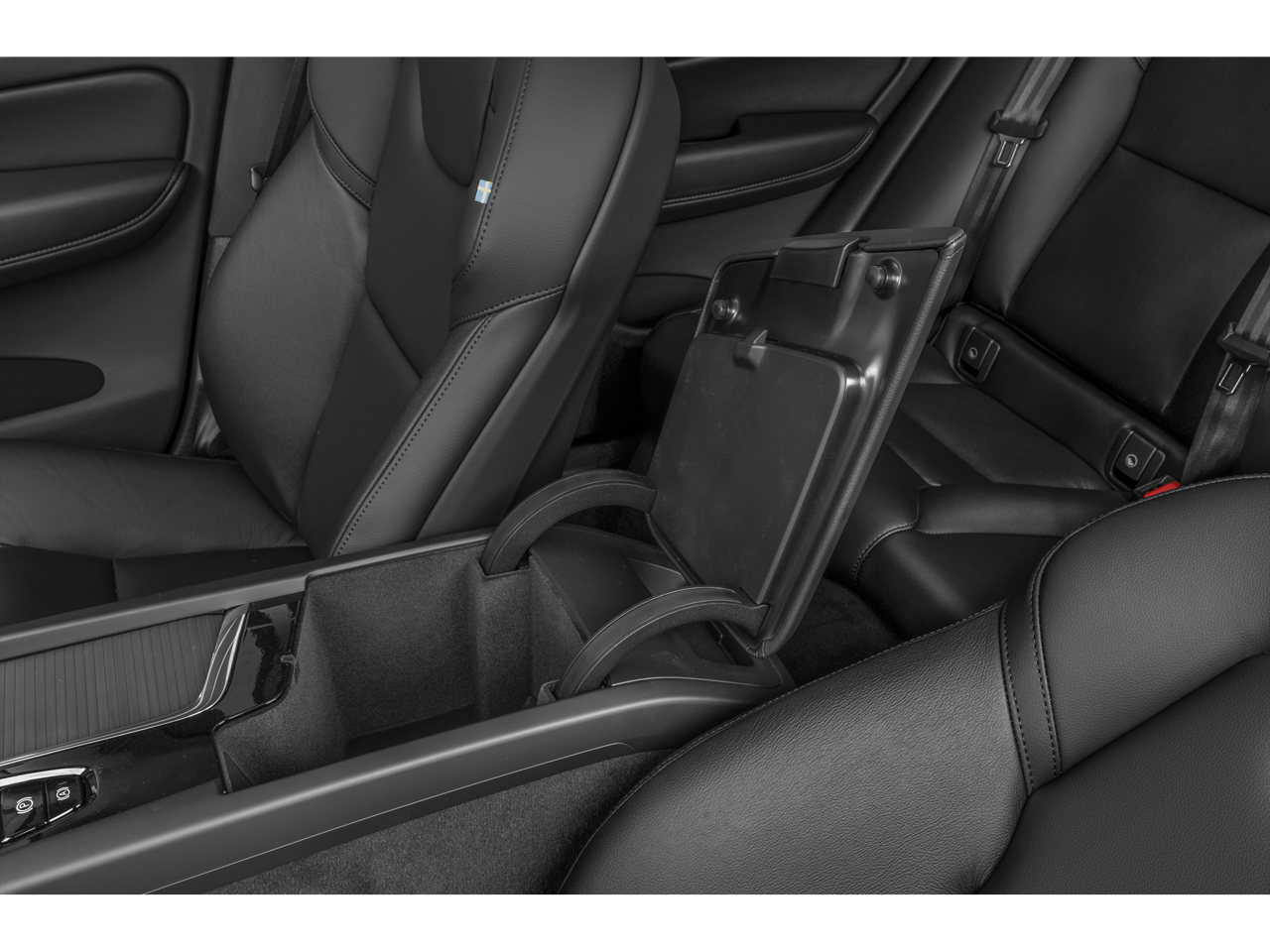 2025 Volvo XC60 B5 Core