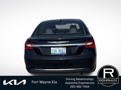 2013 Chrysler 200 Touring