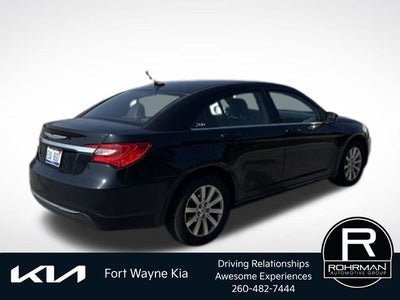 2013 Chrysler 200 Touring