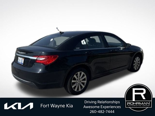 2013 Chrysler 200 Touring