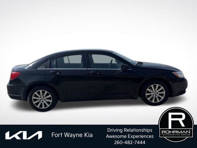 2013 Chrysler 200 Touring