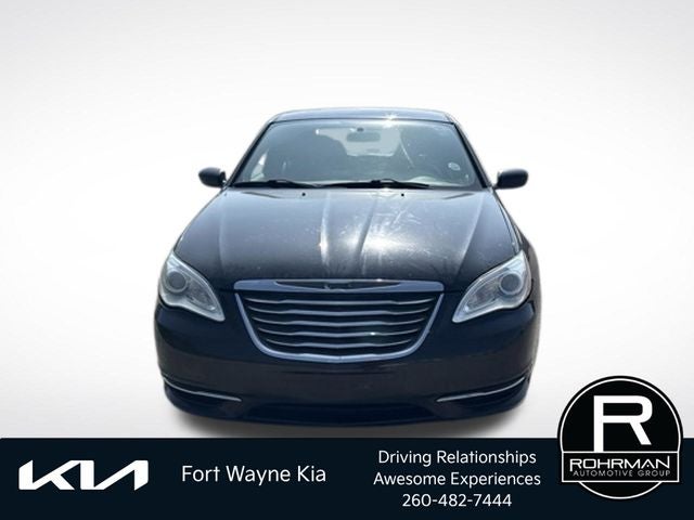 2013 Chrysler 200 Touring