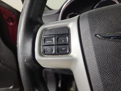 2013 Chrysler 200 Touring