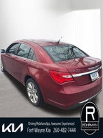 2013 Chrysler 200 Touring