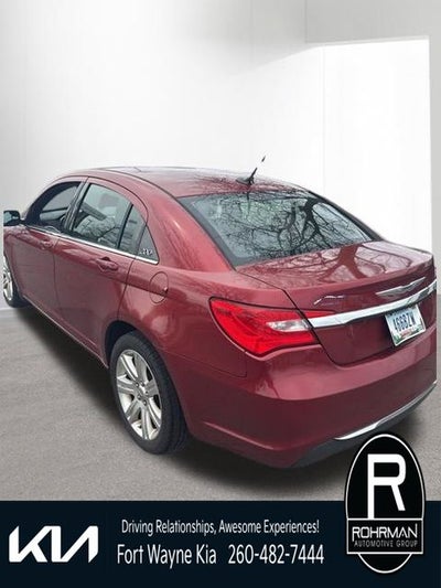 2013 Chrysler 200 Touring