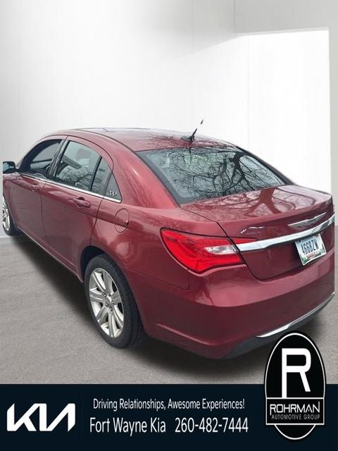 2013 Chrysler 200 Touring