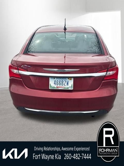 2013 Chrysler 200 Touring