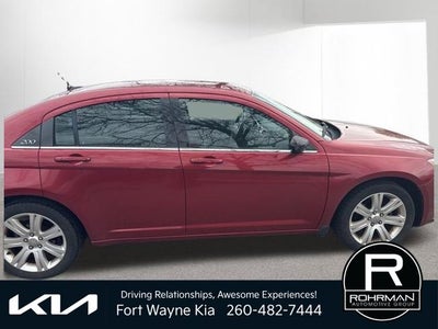 2013 Chrysler 200 Touring