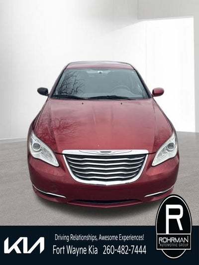 2013 Chrysler 200 Touring