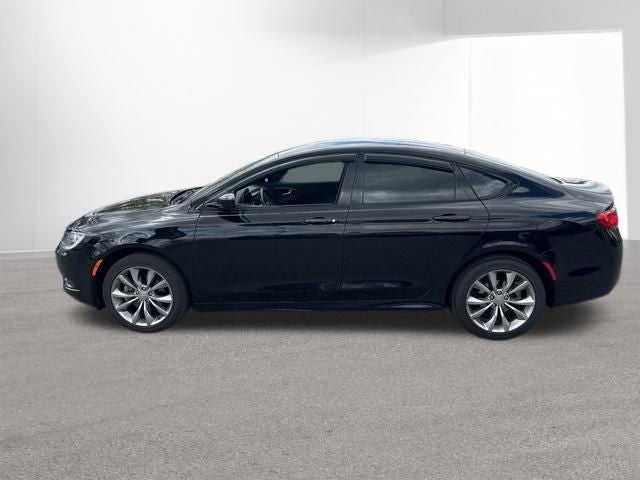 2016 Chrysler 200 S