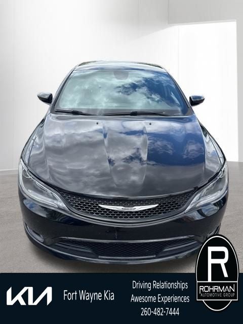 2016 Chrysler 200 S