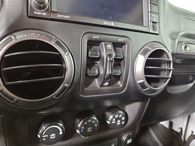 2018 Jeep Wrangler JK Unlimited Altitude