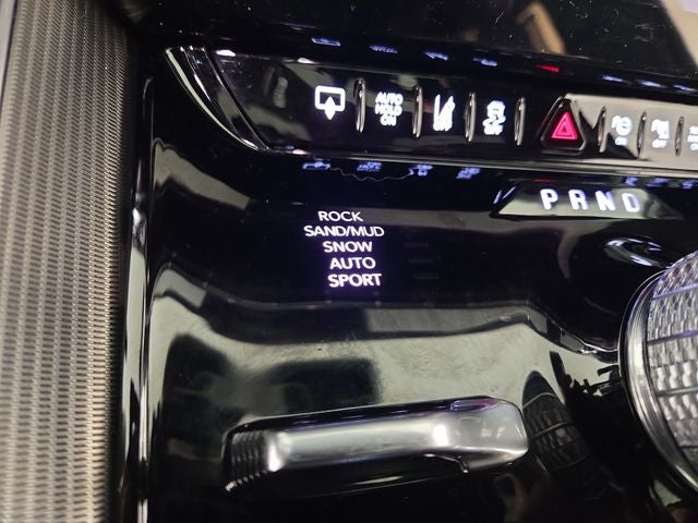 2022 Jeep Grand Wagoneer Series II