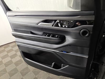 2022 Jeep Grand Wagoneer Series II