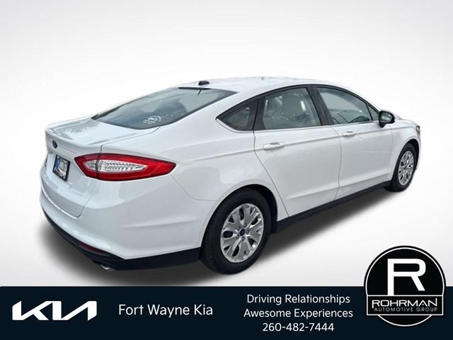 2014 Ford Fusion S