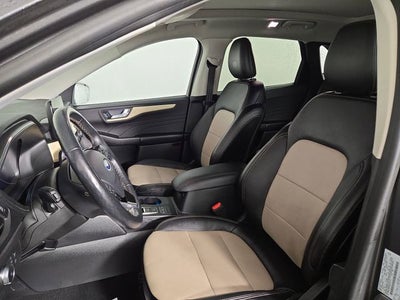 2021 Ford Escape Hybrid Titanium