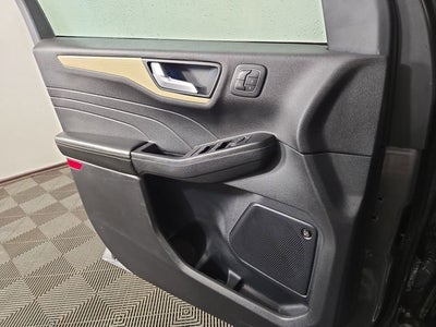 2021 Ford Escape Hybrid Titanium