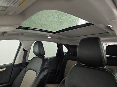 2021 Ford Escape Hybrid Titanium