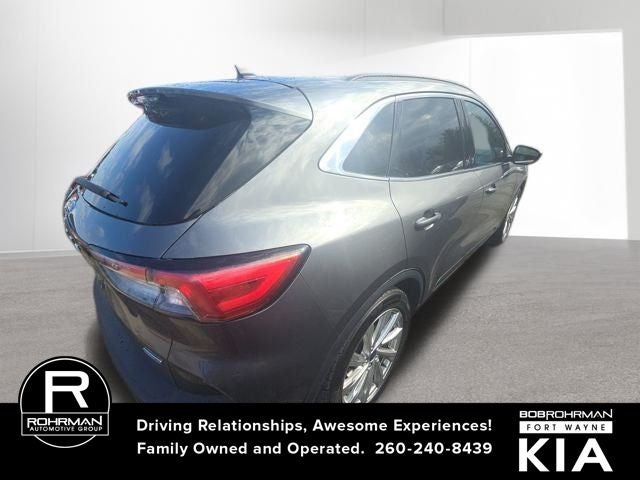 2021 Ford Escape Titanium Hybrid