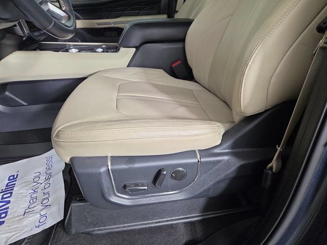 2024 Ford Expedition Platinum