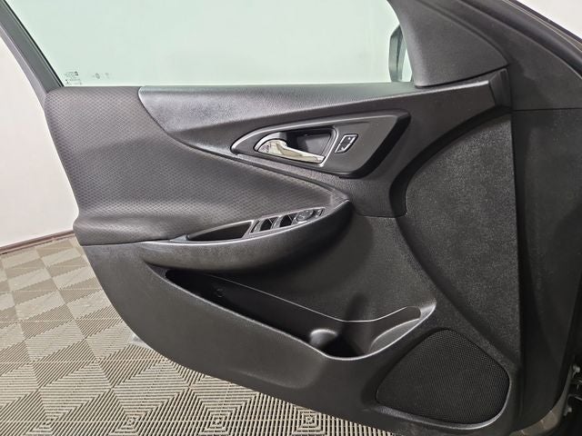 2017 Chevrolet Malibu LT 1LT