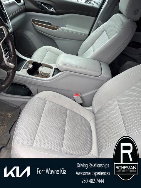 2020 GMC Acadia SLE