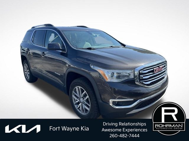 2017 GMC Acadia SLE-2