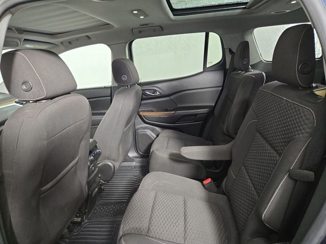 2017 GMC Acadia SLE-2