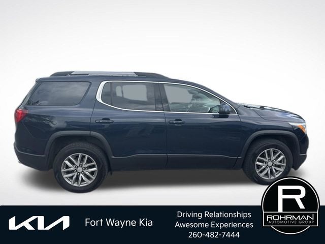2017 GMC Acadia SLE-2