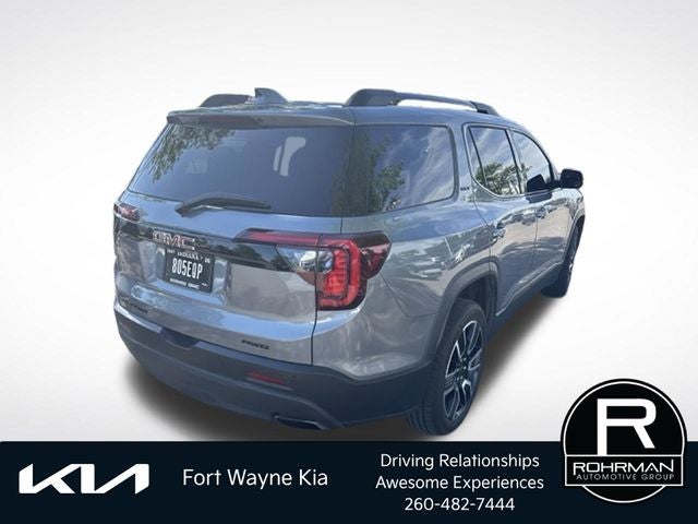 2021 GMC Acadia SLT