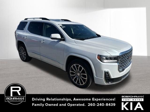 2023 GMC Acadia Denali