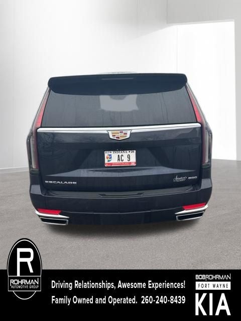 2022 Cadillac Escalade Premium Luxury