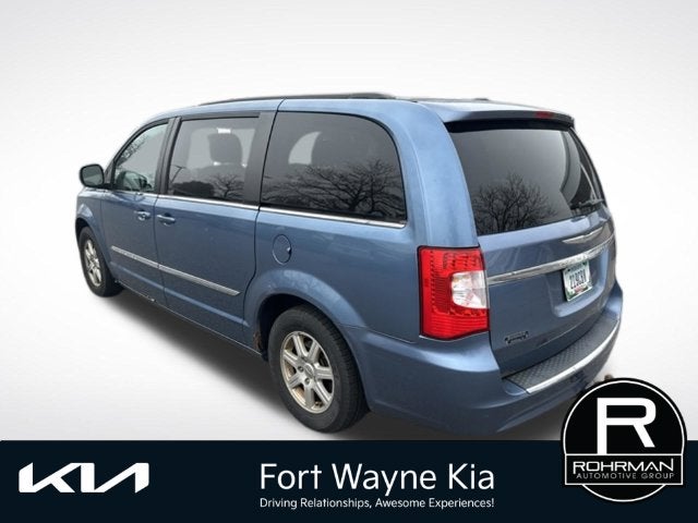 2011 Chrysler Town & Country Touring
