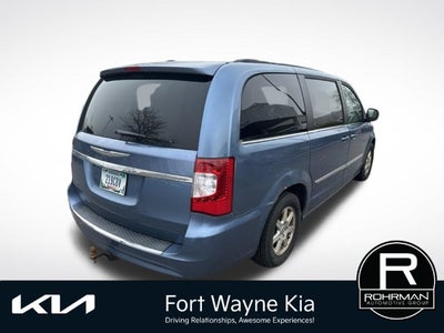 2011 Chrysler Town & Country Touring