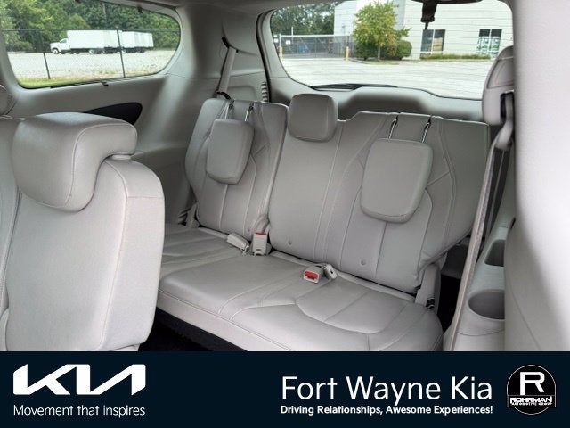 2017 Chrysler Pacifica Touring L