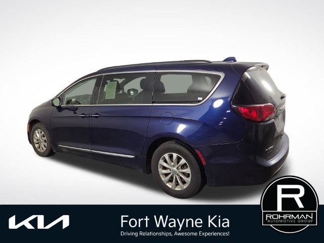 2017 Chrysler Pacifica Touring L