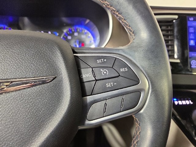 2017 Chrysler Pacifica Touring L