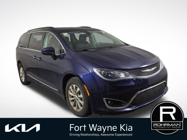 2017 Chrysler Pacifica Touring L
