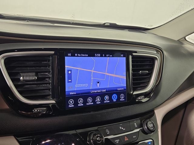 2017 Chrysler Pacifica Touring L