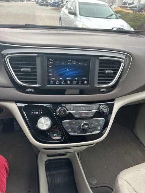 2018 Chrysler Pacifica Touring L