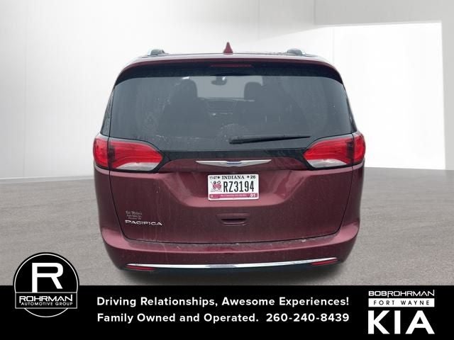 2018 Chrysler Pacifica Touring L
