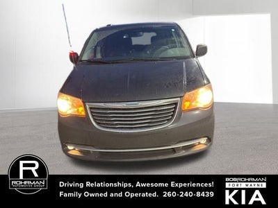 2013 Chrysler Town & Country Touring