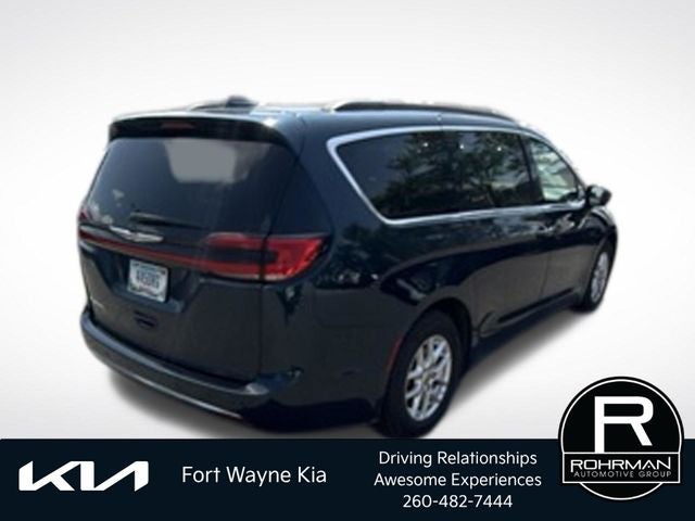 2022 Chrysler Pacifica Touring L