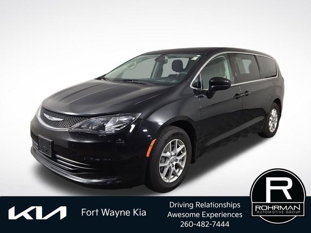 2017 Chrysler Pacifica LX