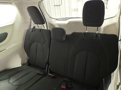 2017 Chrysler Pacifica LX