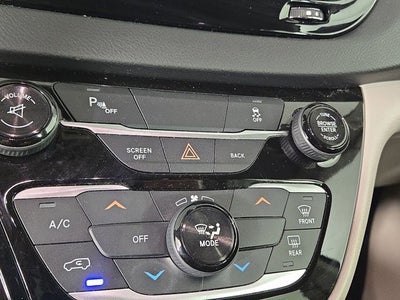 2017 Chrysler Pacifica LX