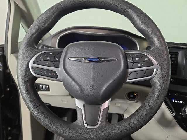 2017 Chrysler Pacifica LX
