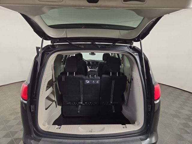 2017 Chrysler Pacifica LX
