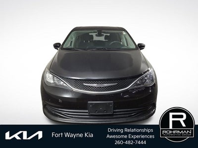 2017 Chrysler Pacifica LX