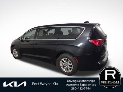 2017 Chrysler Pacifica LX